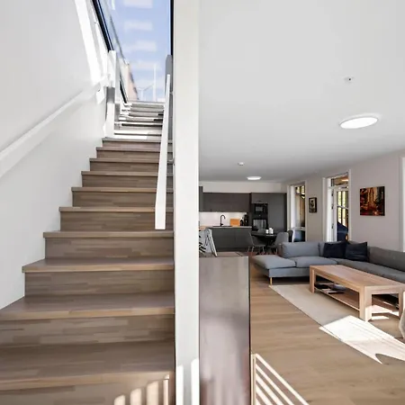 Penthouse With Rooftop Terrace & Balcony Daire *